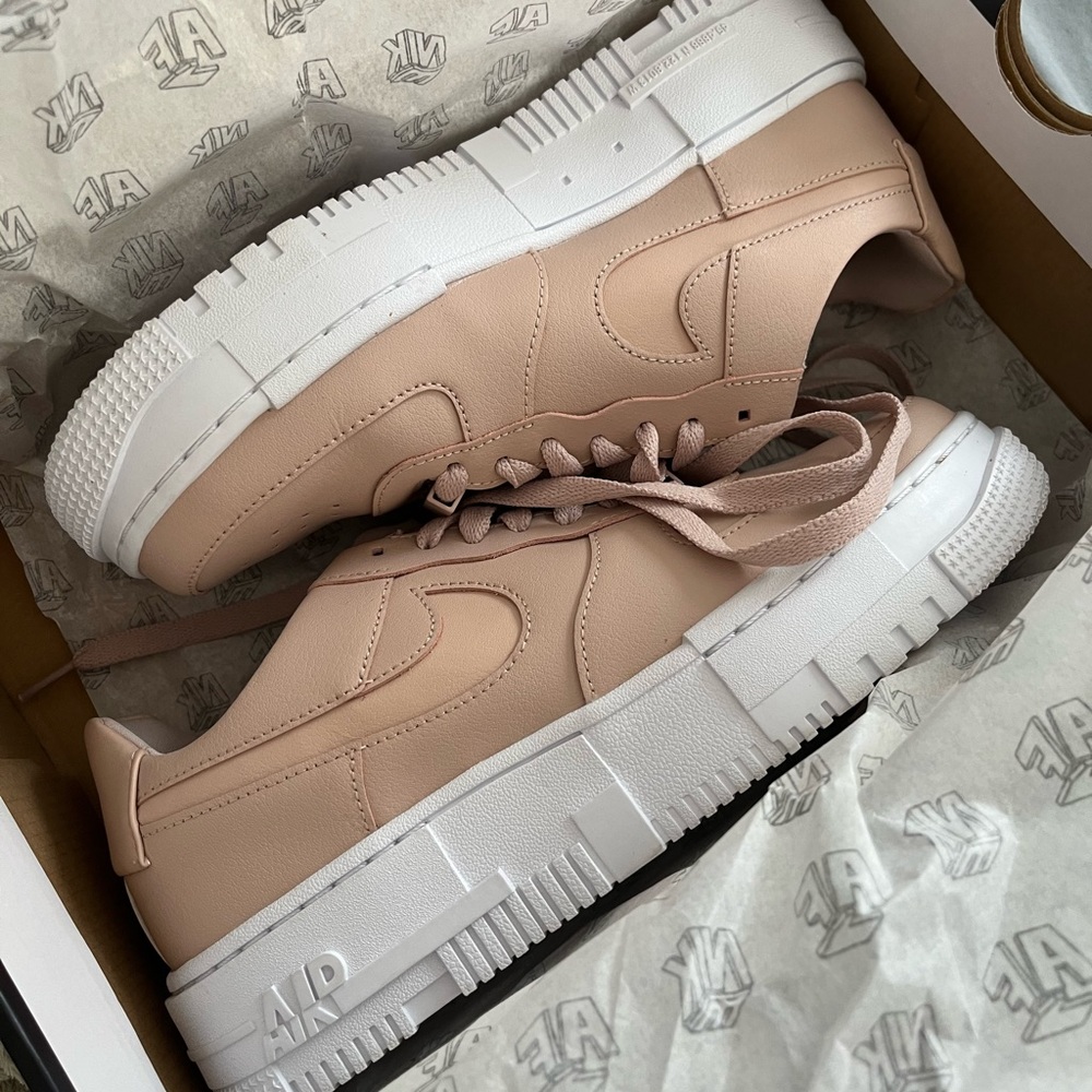 Nike Air Force
